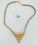 GOLD PENDANT NECKLACE