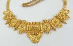 GOLD NECKLACE