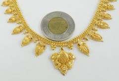 GOLD NECKLACE