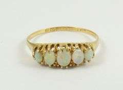 ANTIQUE OPAL RING
