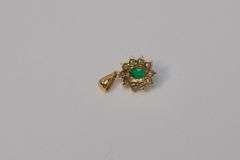 EMERALD & DIAMOND PENDANT