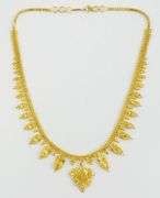 GOLD NECKLACE