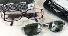 DESIGNER GLASSES & PEN SET