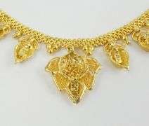 GOLD NECKLACE