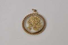 GOLD FLAKE PENDANT