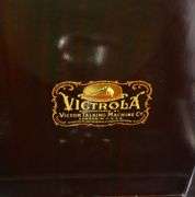 ANTIQUE VICTROLA PHONOGRAPH