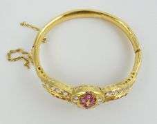 GOLD BANGLE BRACELET