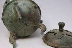 CHINESE BRONZE CENSER