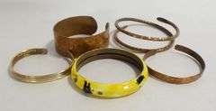 VINTAGE FASHION JEWELLERY