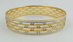 GOLD BANGLE BRACELET