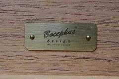 EXCEPTIONAL CIGAR HUMIDOR
