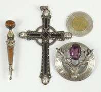 PENDANT & TWO PINS