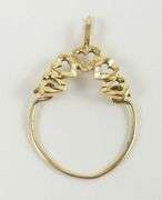 SMALL GOLD PENDANT