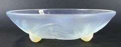 ART GLASS CENTRE BOWL