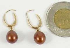PAIR PEARL EARRINGS