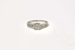 DIAMOND RING