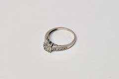 DIAMOND RING