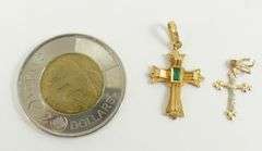 2 GOLD CROSS PENDANTS OR CHARMS