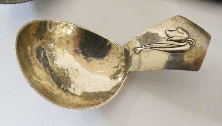 ANTIQUE SILVER AND SILVER PLATE