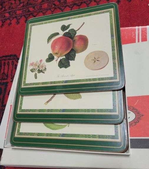 LINENS, PLACEMATS AND SHADES
