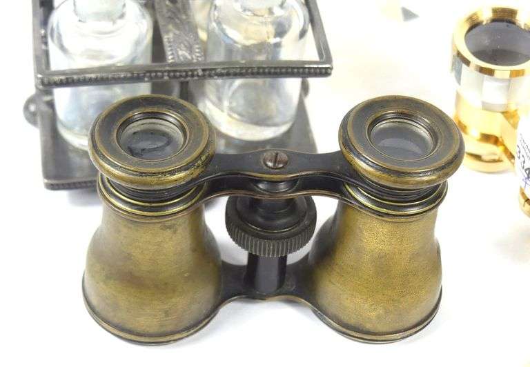 OPERA GLASSES, SCENT BOTTLES, CRUET SET