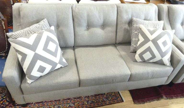 MODERN DESIGNER SOFA