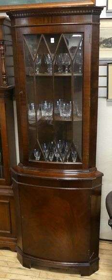 VINTAGE MAHOGANY CORNER CABINET
