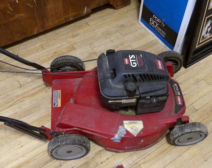 TORO GAS LAWNMOWER