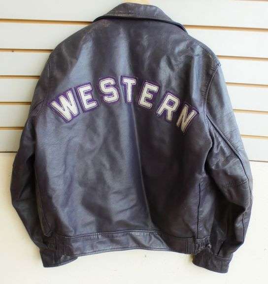 UWO LEATHER JACKET