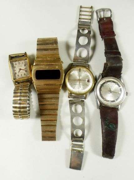 11 ANTIQUE & VINTAGE WATCHES