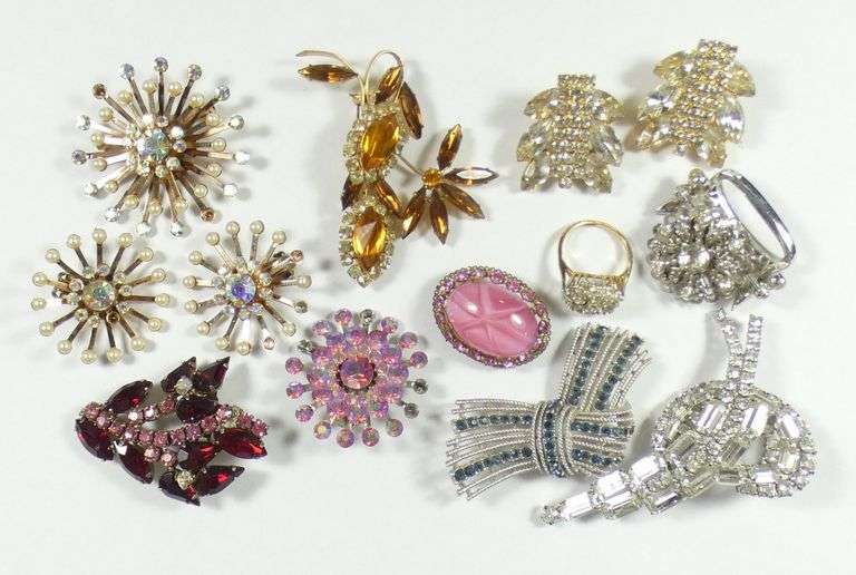 RHINESTONE FASHION