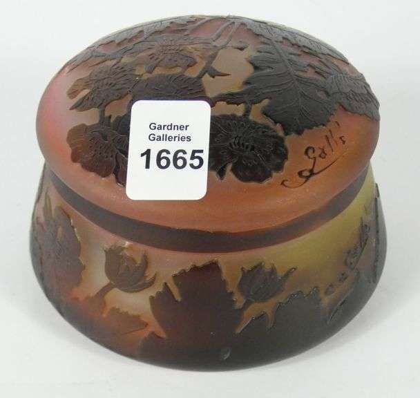 GALLE COVERED TOILETTE BOX