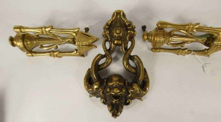 3 DOOR KNOCKERS