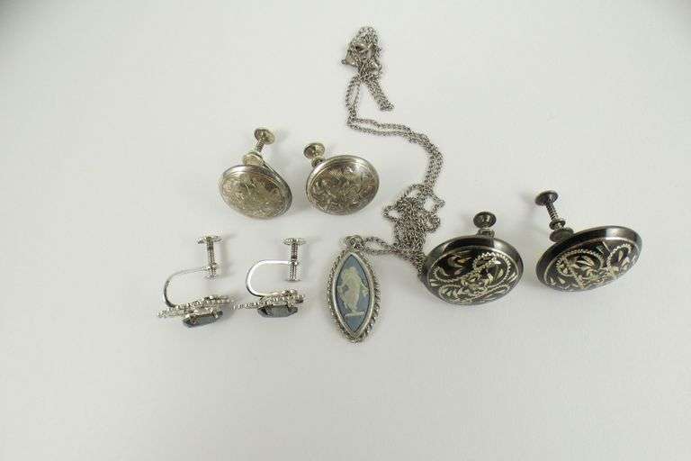 SILVER JEWELLERY