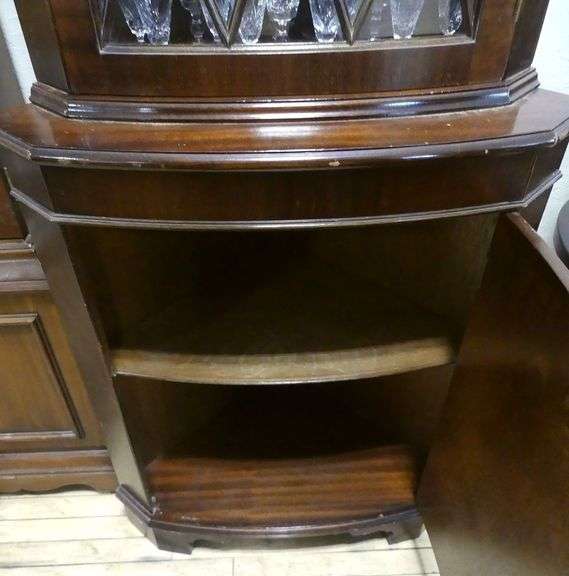 VINTAGE MAHOGANY CORNER CABINET
