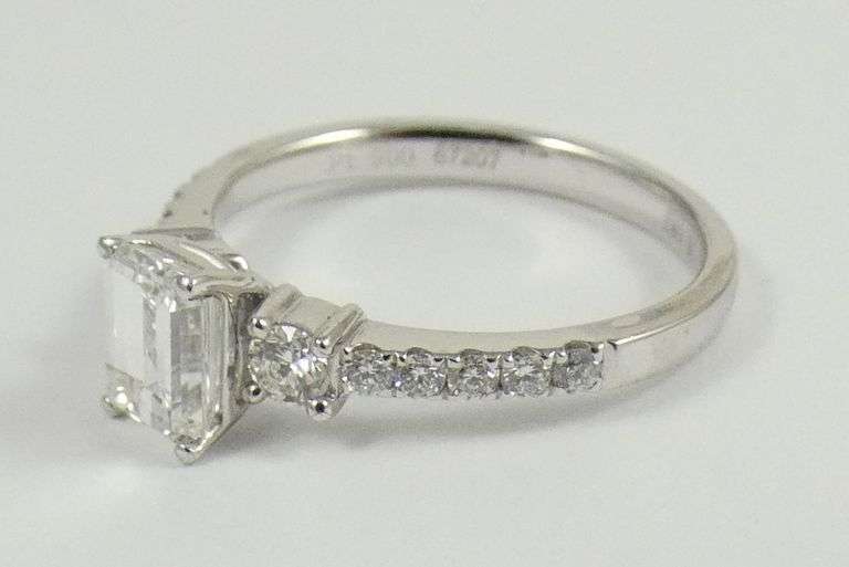 CERTIFIED EMERALD CUT DIAMOND RING