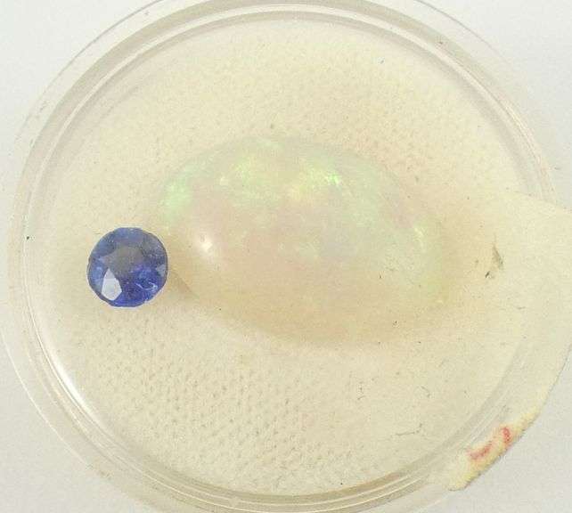 3 LOOSE GEMSTONES