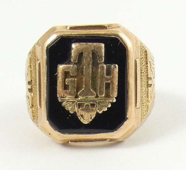 MEN'S SIGNET RING