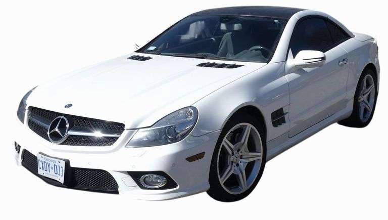 ROBERT CARTER ESTATE MERCEDES-BENZ SL550 CONVERTIBLE