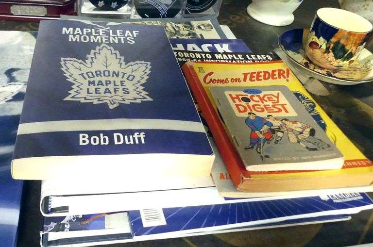 TORONTO MAPLE LEAFS COLLECTIBLES