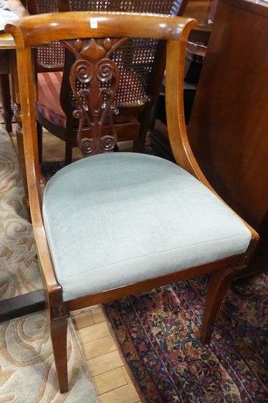 VICTORIAN MAHOGANY CHAIR