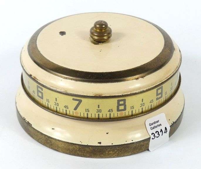 ROTARY TAPE MEASURE CLOCK