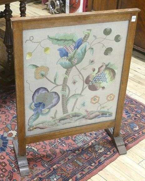 OAK DRAFT SCREEN