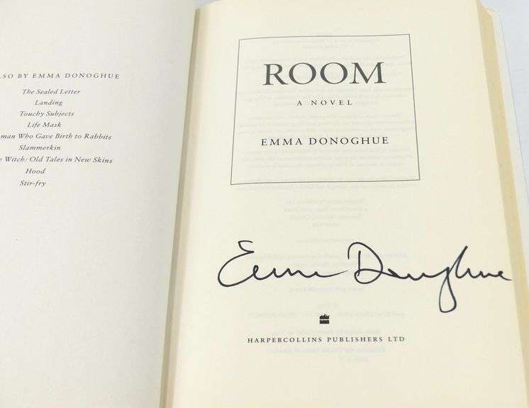 SIGNED EMMA DONOGHUE NOVEL "ROOM"