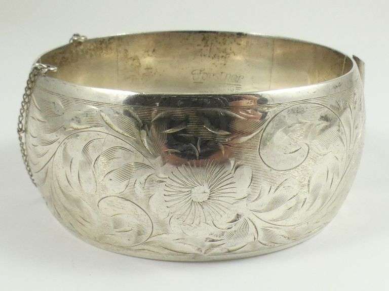 VINTAGE STERLING JEWELLERY