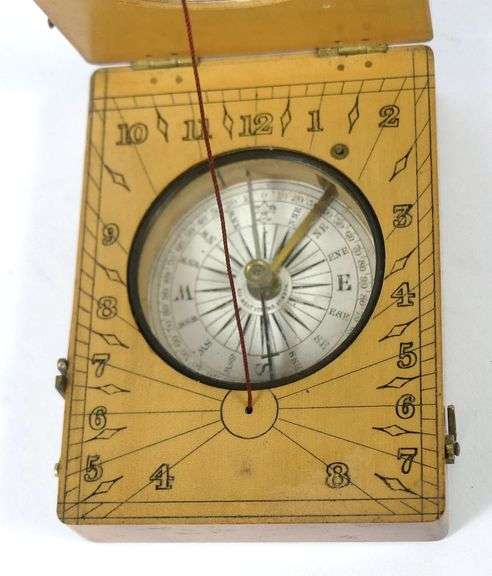 19TH CENTURY SUNDIAL/COMPASS