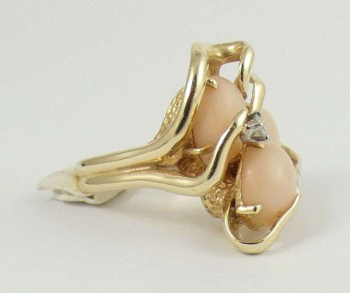UNIQUE DESIGNER RING