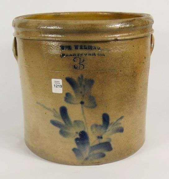 ANTIQUE CANADIAN CROCK
