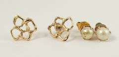 2 PAIRS PIERCED EARRINGS