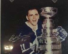 BINDER OF TORONTO MAPLE LEAFS AUTOGRAPHED PHOTOS